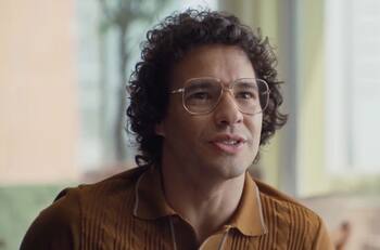 Actor que interpreta al creador de Menudo en "Súbete a mi moto" de Amazon Prime: "Me enfoqué en que fuera vulnerable"