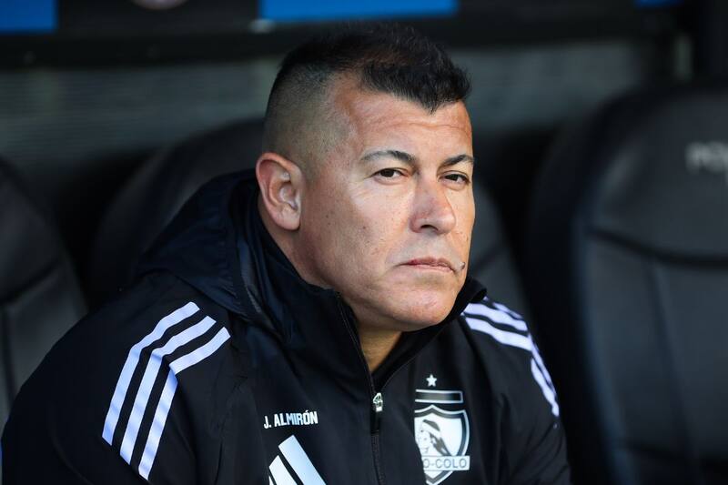 la estrategia de Jorge Almirón de dar descanso al plantel de Colo Colo? Créditos: Photosports.