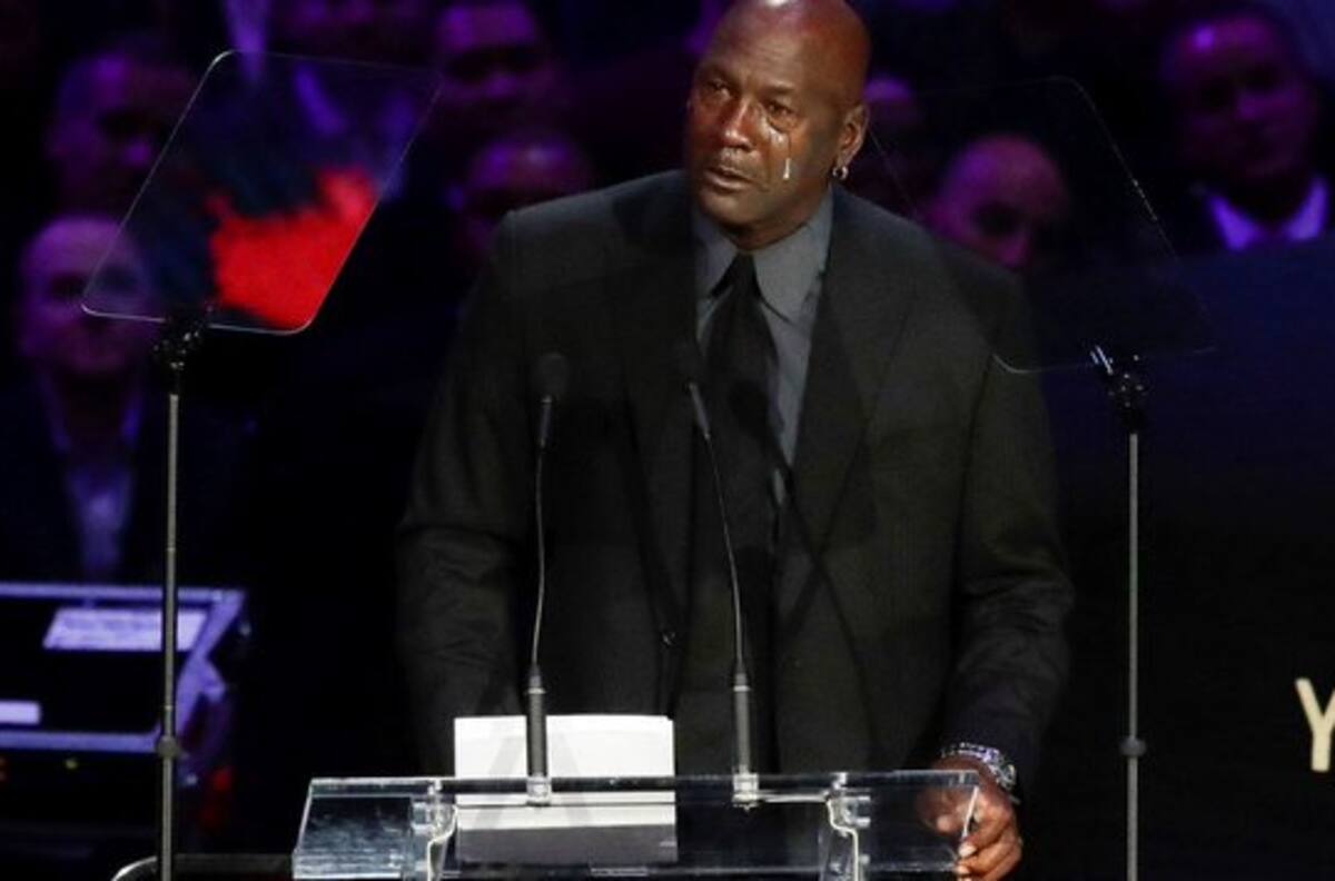 El desconsolado llanto y la particular frase que dijo Michael Jordan en el funeral de Kobe Bryant