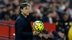 Alexis Sánchez y Gabriel Suazo se quedan sin DT en Sevilla hasta abril