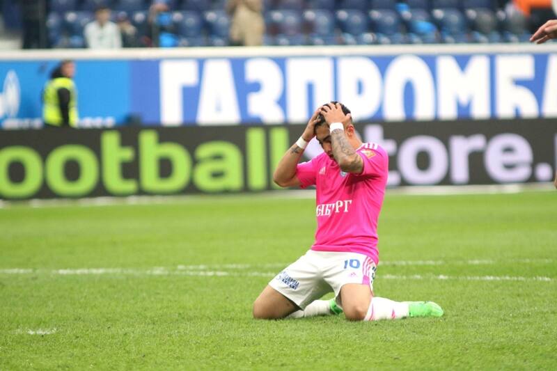 recibió un tirón de orejas por parte del club ruso.