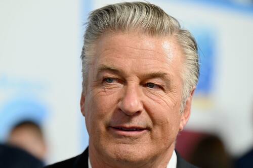 FBI concluye análisis: Esto revelaron las pruebas forenses del disparo mortal de Alec Baldwin