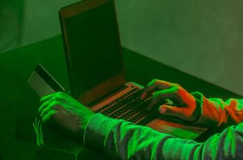 La función automática de WhatsApp que debes desinstalar YA para evitar robo de tus datos bancarios