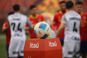 Unión Española le dice adiós al interinato de Gonzalo Villagra: “Agradecemos por asumir”