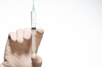 Gigante de la farmacéutica China podría instalar una planta de producción en Chile: inversión supera los 60 millones de dólares