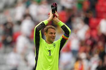 UEFA decidió no castigar a Manuel Neuer por su brazalete en apoyo a la diversidad de género