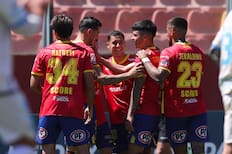 Viene de ser campeón en el fútbol chileno: Unión Española está a un paso de cerrar un nuevo fichaje