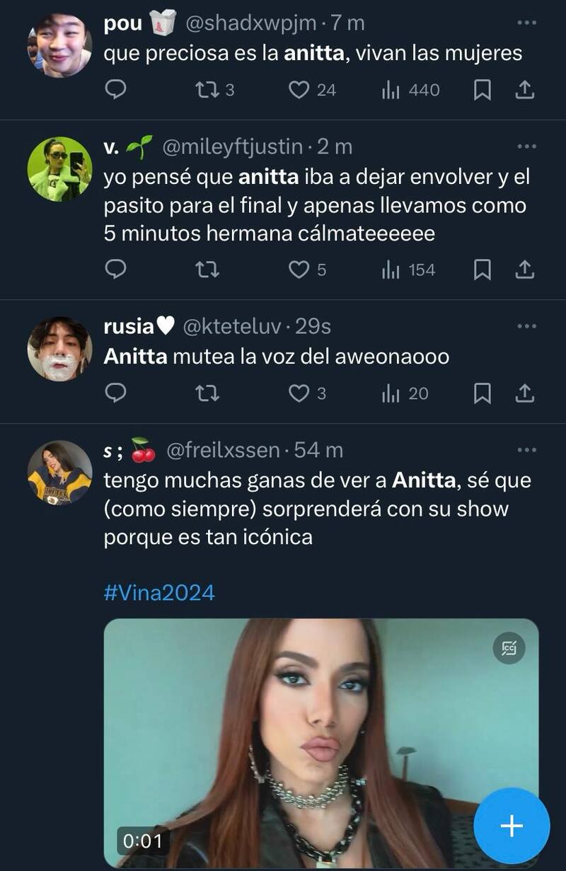 Comentarios al show de Anitta.