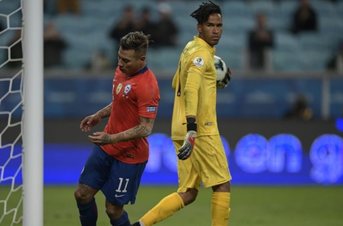 Pedro Gallese y el penal de Vargas: "Quiso picarla para menospreciarnos"