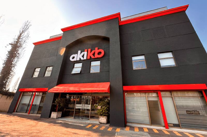 se configura como uno de las empresas de almacenamiento más grandes del país.