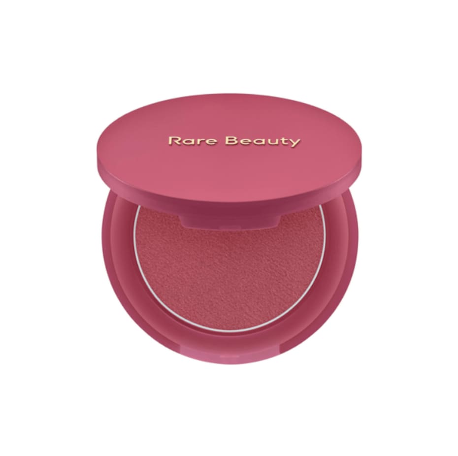 La línea de maquillaje de Selena Gómez ya está disponible para comprar en Chile.