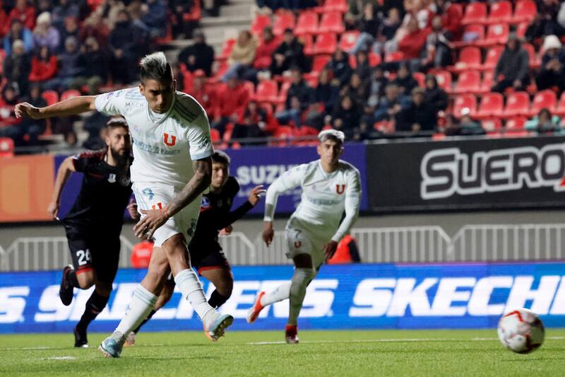 En el partido de la primera rueda, la U derrotó por 2-1 a Calera como visitante. Foto: Aton.