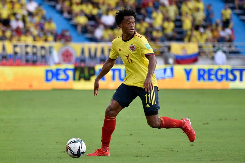El delantero Juan Cuadrado defendiendo la camiseta de la Selección de Colombia.