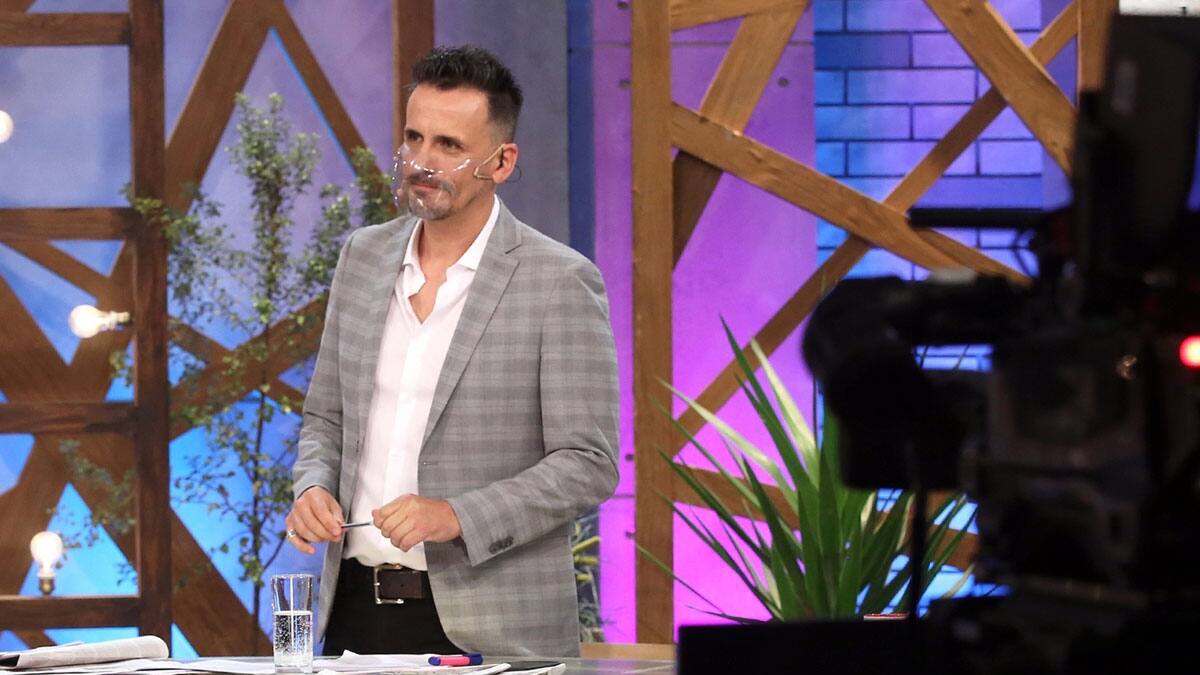 Sergio Lagos crítica llamado anti mascarilla de Dr File en "Bienvenidos": "Está lanzando militantes en esta lógica"