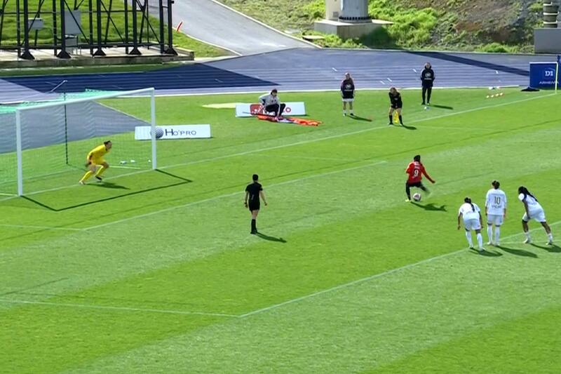 contuvo un penal en triunfo del OL Femenino.