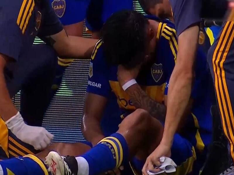 sufrió una grave lesión en el partido de Boca Juniors contra Defensa y Justicia. Foto: Captura ESPN