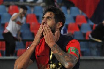 Joaquín Larrivey está a un paso de fichar por equipo que busca subir a la Serie A de Italia