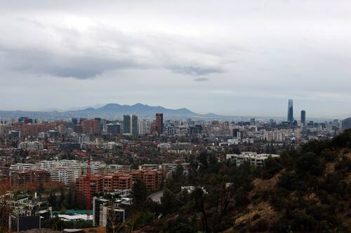 Estos son los 10 lugares imperdibles de Santiago para visitar durante el invierno según la IA