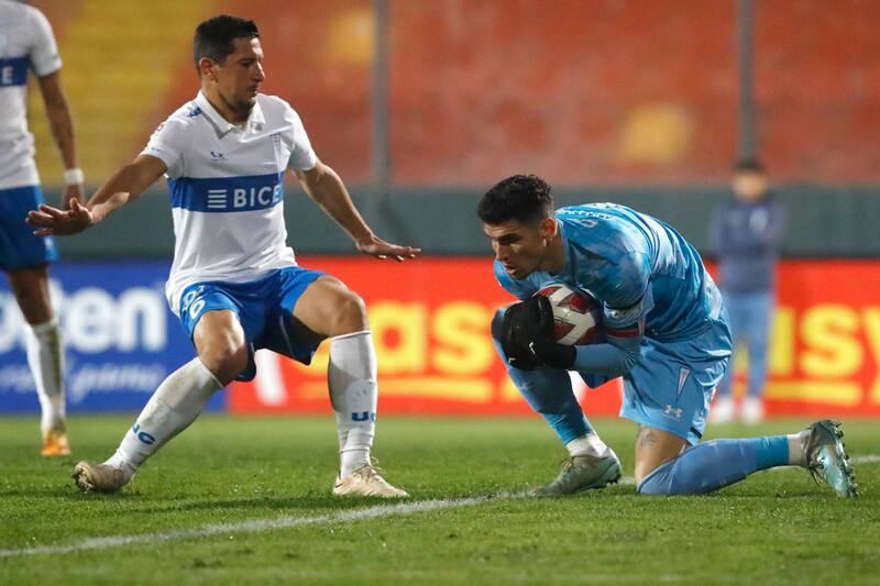 El defensor nunca pudo encontrar la regularidad en San Carlos