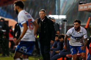 Histórico de Universidad Católica respalda a Ariel Holan: “Siento que hace un excelente trabajo”