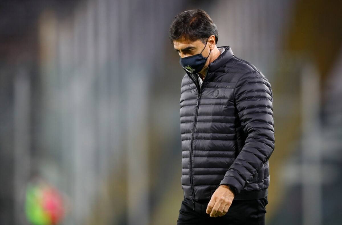 Gustavo Quinteros tiene tres opciones para rearmar la defensa de Colo Colo ante Everton