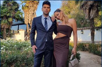 "Lo encuentro medio flaite”: Kel Calderón y su pololo, Toto Torrealba, disfrutaron de una noche de jacuzzi