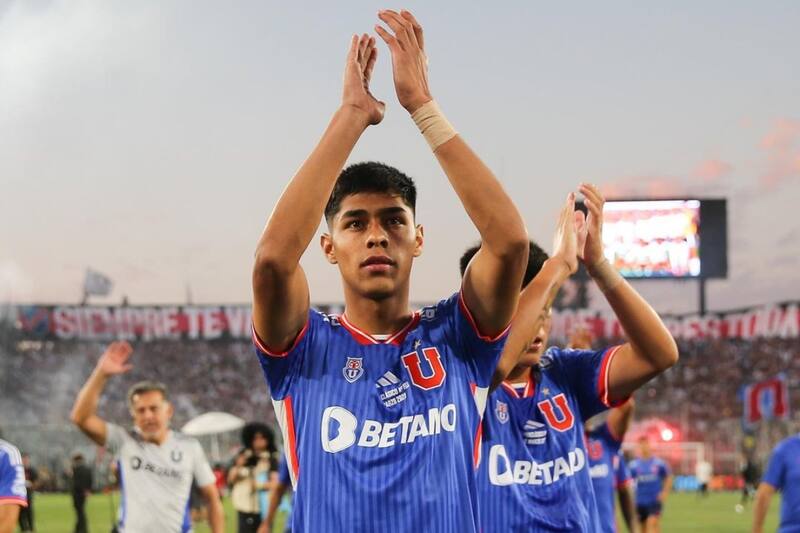 Darío Osorio podría salir de Universidad de Chile en el próximo mercado de fichajes. Foto: U. de Chile.