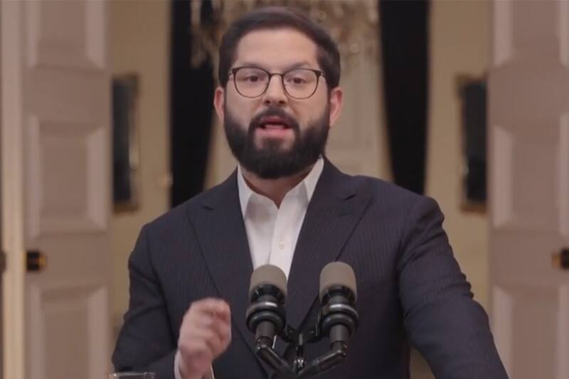 Gabriel Boric se pronunció en cadena nacional.