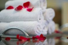 El truco casero que dejará tus toallas de baño limpias y desinfectadas