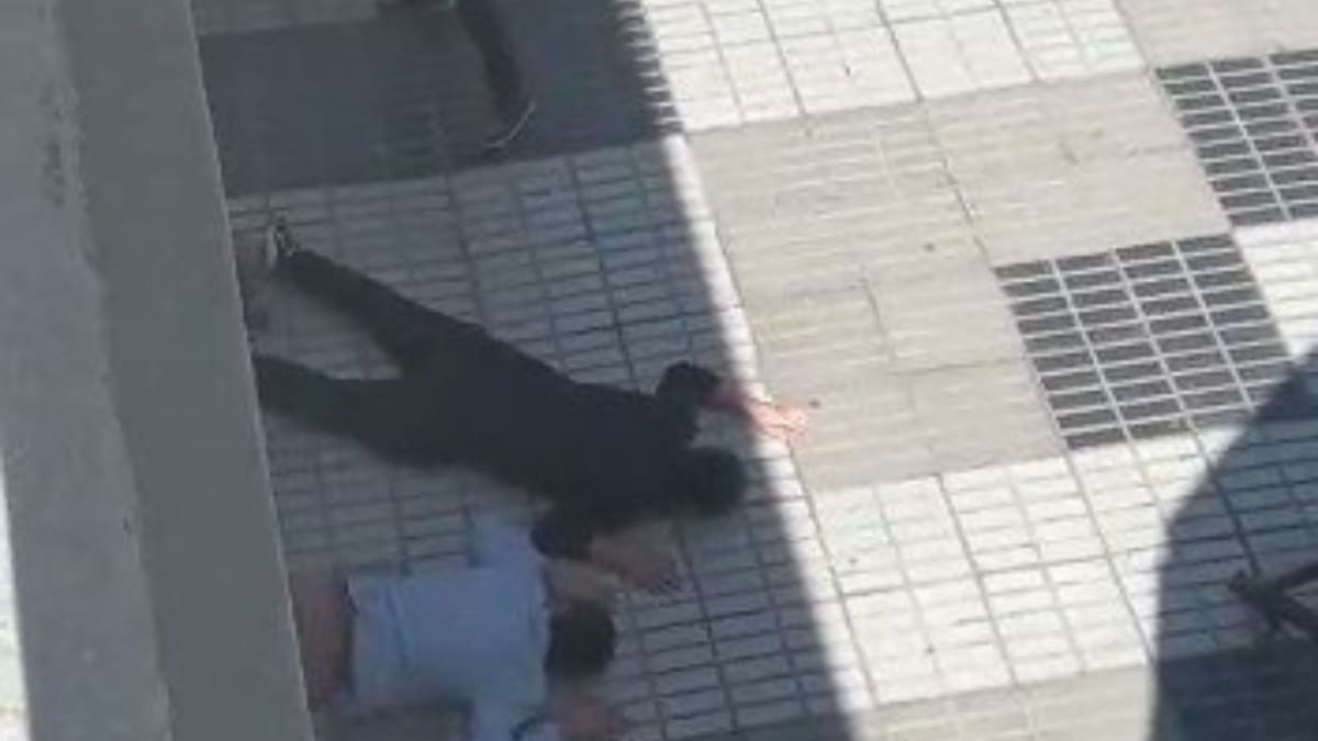 VIDEO | Con balazos: 10 asaltantes robaron tienda de celulares de Mall Plaza Oeste