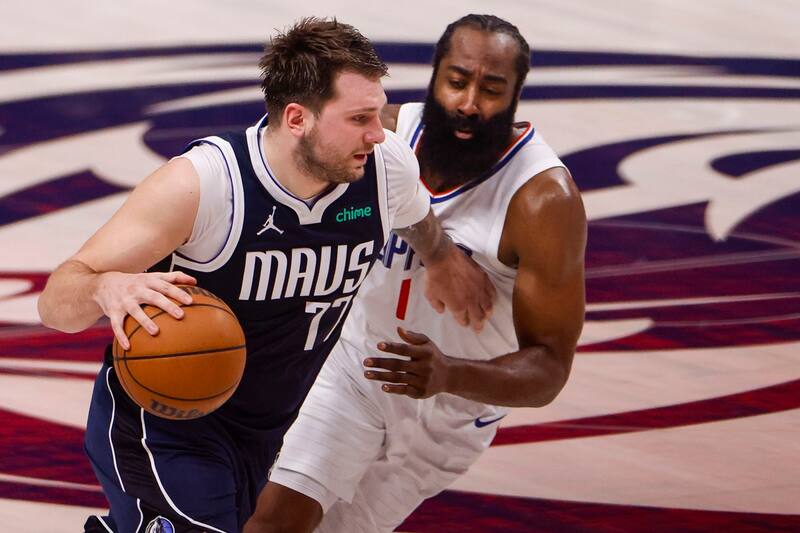 El elenco tejano sacó ventaja en la serie. Foto: EFE