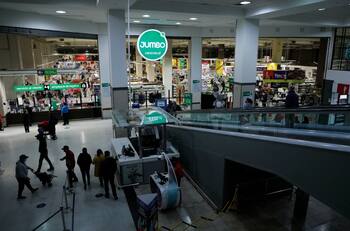 Malls y Supermercados: Revisa los horarios especiales de cierre para la previa de Navidad