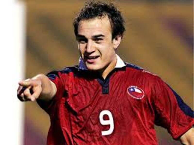 Nicolás Canales, exdelantero de la U, fue el referente ofensivo de Chile en Holanda 2005.