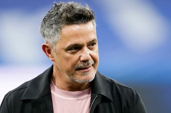 Fanática denuncia fuertemente a Alejandro Sanz: “Me siento humillada, sucia”