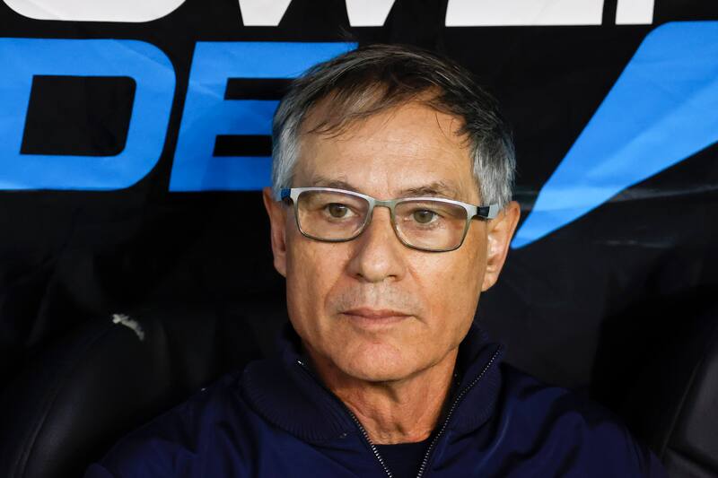 Ariel Holan se pone metas luego de la eliminación de la UC de la Copa Sudamericana (Foto: Aton)