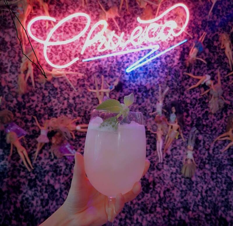 Chueca Bar tendrá tablas de promociones para las parejas. Créditos: Chueca Bar