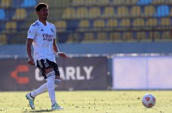 Miiko Albornoz sufrió un desgarro en Colo Colo y se confirmó larga ausencia de las canchas