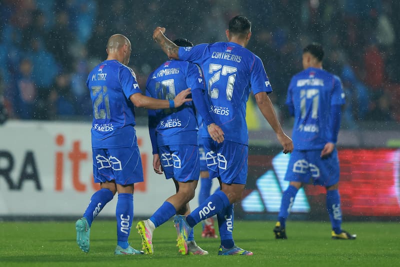 Los azules le pasaron por encima a Huachipato: 5-1. Foto: Aton.