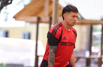 Siguen las malas para Matías Fernández en Colo Colo: por esta razón no entró a la convocatoria ante Audax