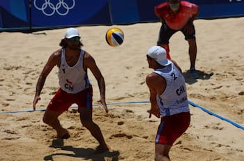 Los Primos Grimalt debutaron con una derrota en el Voleibol Playa de Tokio 2020