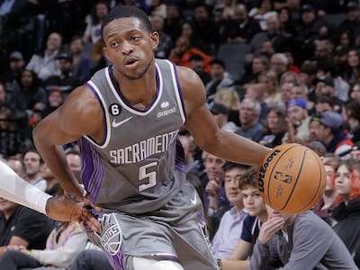 VIDEO: ¿La volcada del año en la NBA? La brutal clavada de De'Aaron Fox vs Atlanta Hawks