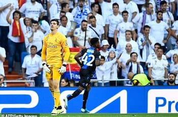 Thibaut Courtois fue reemplazado por presuntos problemas estomacales