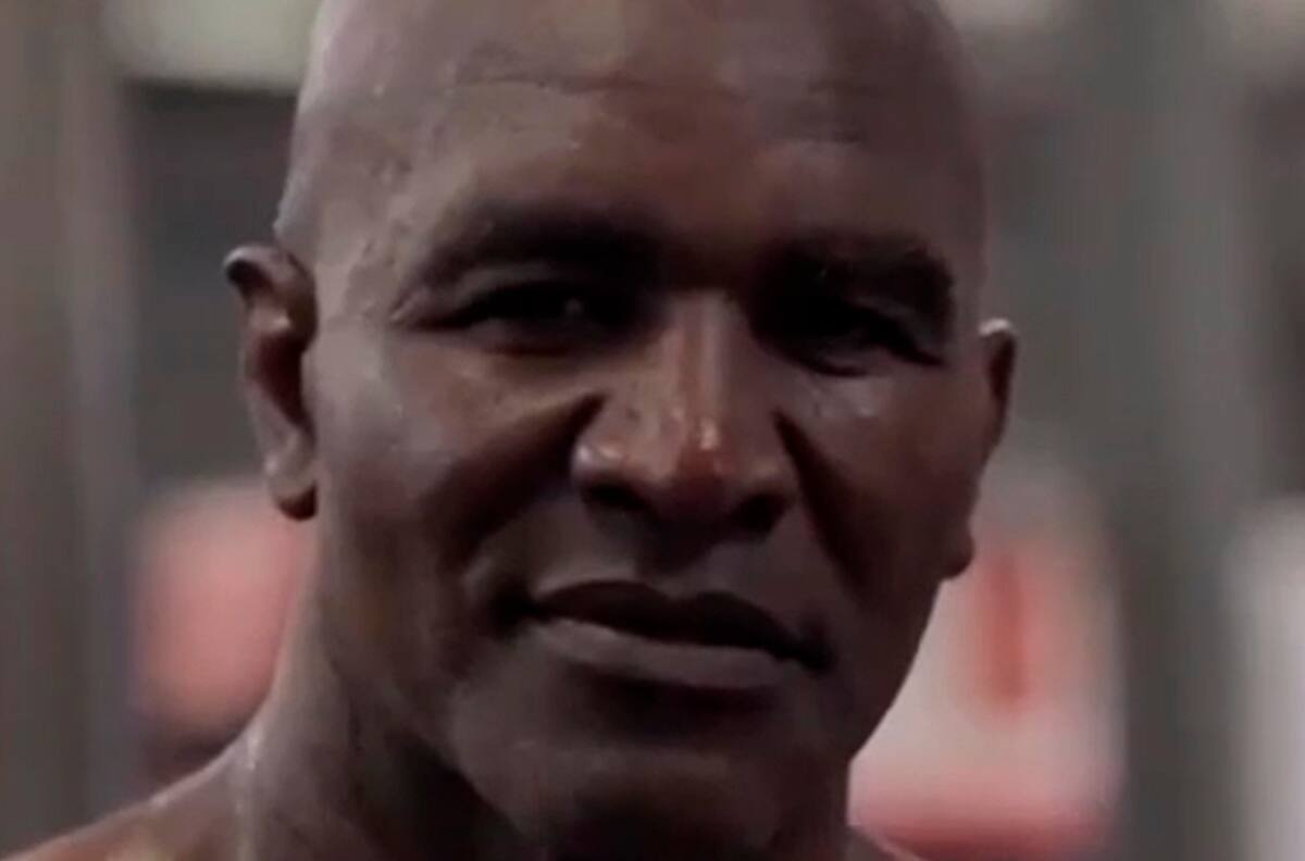 ¿Una pelea con Mike Tyson? Evander Holyfield también anunció su regreso
