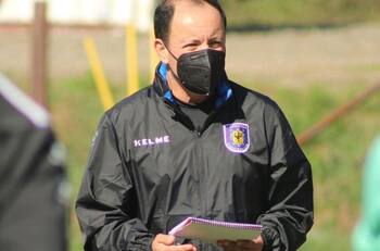Deportes Concepción tomó una decisión respecto a la continuidad de Óscar del Solar