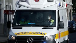 VIDEO | “Este es el criterio que tiene Carabineros”: Detienen a conductor de SAMU por estacionar mal una ambulancia en un accidente