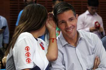 ¿Dinero para refuerzos? El nuevo negocio con el que Azul Azul busca fortalecer las arcas de la U