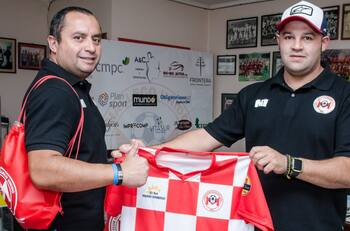 “Gran iniciativa”: Hinchas financiarán durante toda la temporada a su club del fútbol chileno