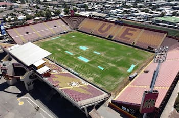 Alcalde de Independencia lanza advertencia para la Supercopa: “Santa Laura está con obras en curso”.