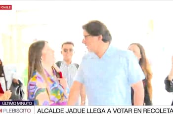 VIDEO | Críticas contra alcalde Daniel Jadue por gesto contra periodista de CNN
