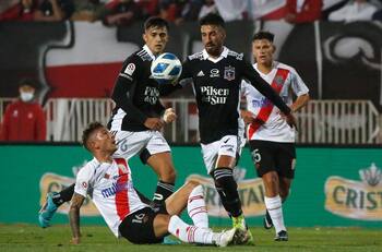 "El hincha de la U es muy apasionado, pero en el Estadio Monumental sientes que se viene la cancha abajo"